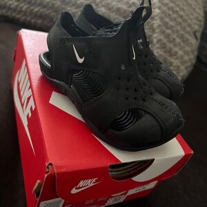 Nike Sunray Protect Sandal (with box) 5c